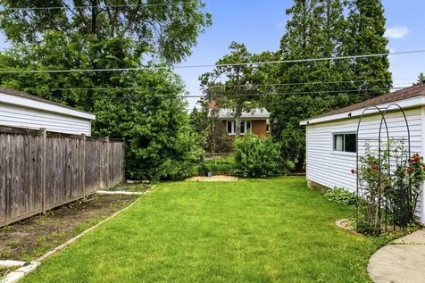 5814 Keeney Street Morton Grove IL 60053