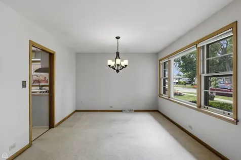 5814 Keeney Street Morton Grove IL 60053