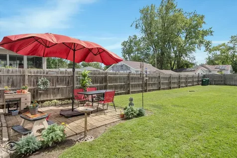 448 N Michigan Avenue Bradley IL 60915