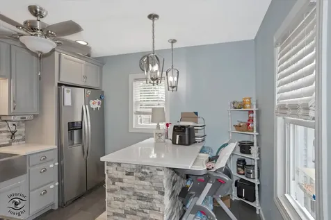 448 N Michigan Avenue Bradley IL 60915