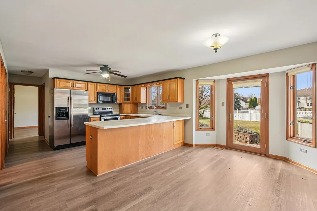 16212 South Howard Street Plainfield IL 60586