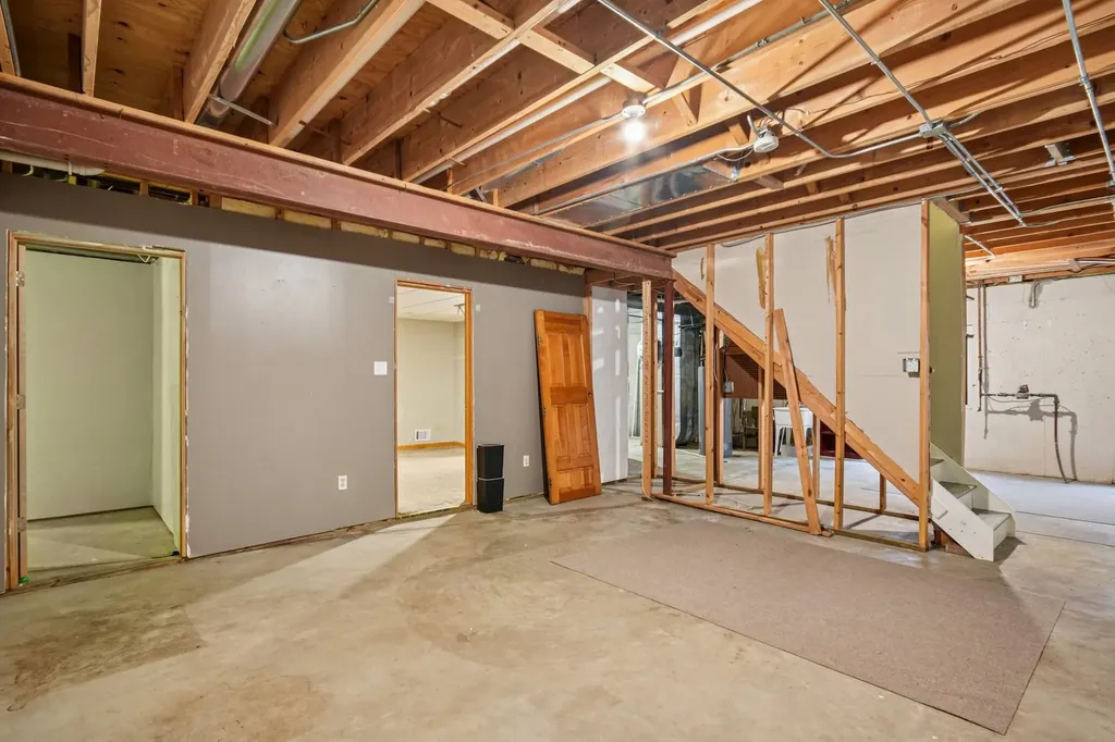 16212 South Howard Street Plainfield IL 60586