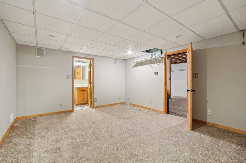 16212 South Howard Street Plainfield IL 60586