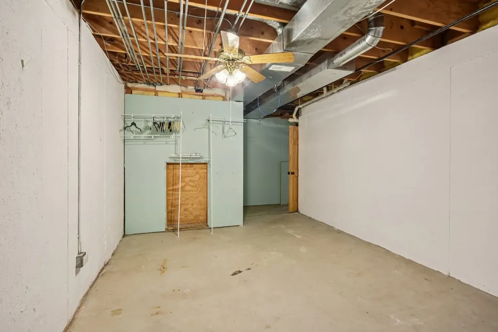 16212 South Howard Street Plainfield IL 60586