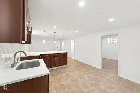 4143 West Marquette Road Chicago IL 60629