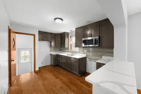 4143 West Marquette Road Chicago IL 60629