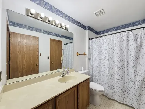 500 1/2 Johnson Street Marengo IL 60152