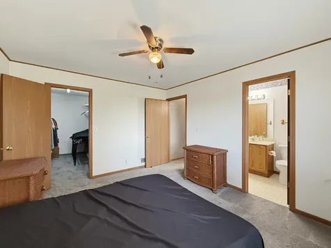 500 1/2 Johnson Street Marengo IL 60152