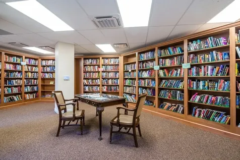 5555 North Sheridan Road Chicago IL 60640