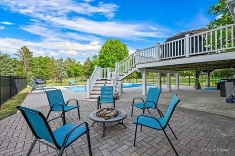 7104 Dove Way Cary IL 60013