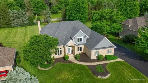 7104 Dove Way Cary IL 60013