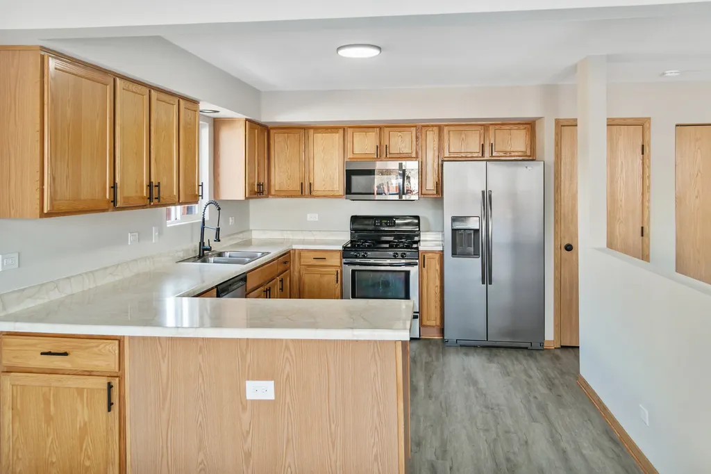 2814 140TH Place Blue Island IL 60406