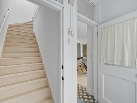 3306 West Le Moyne Street Chicago IL 60651