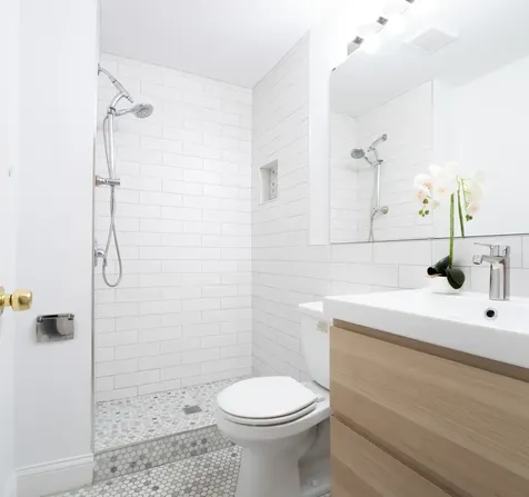 3306 West Le Moyne Street Chicago IL 60651