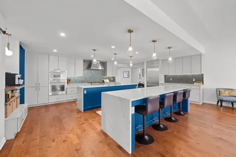 344 East Witchwood Lane Lake Bluff IL 60044