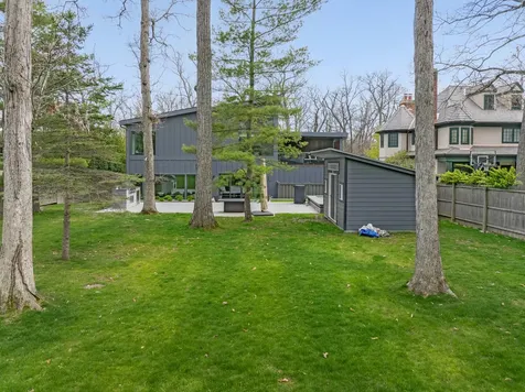 344 East Witchwood Lane Lake Bluff IL 60044