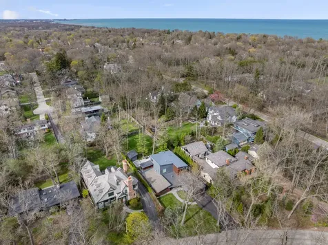 344 East Witchwood Lane Lake Bluff IL 60044