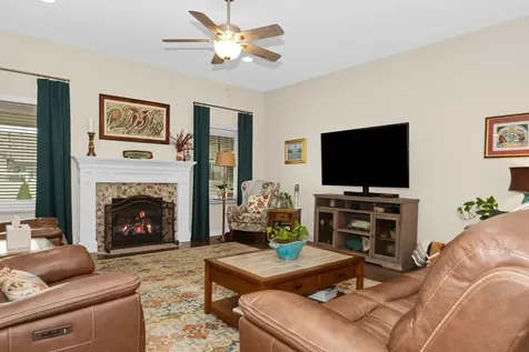 1995 Craftsman Avenue Bourbonnais IL 60914