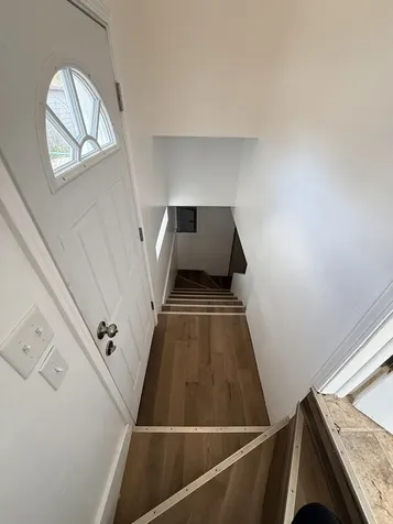 8958 South Oglesby Avenue Chicago IL 60617