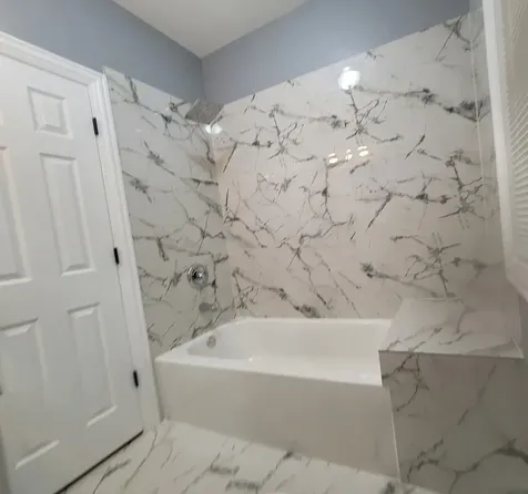 7703 South East End Avenue Chicago IL 60649