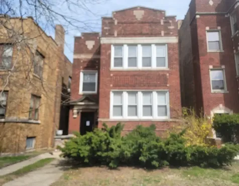 7703 South East End Avenue Chicago IL 60649