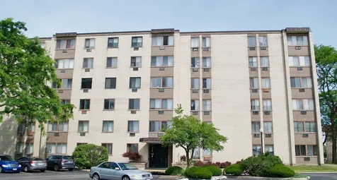 9720 South Pulaski Road Oak Lawn IL 60453