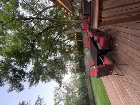 22W441 Arbor Lane Glen Ellyn IL 60137