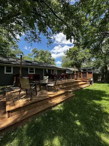 22W441 Arbor Lane Glen Ellyn IL 60137