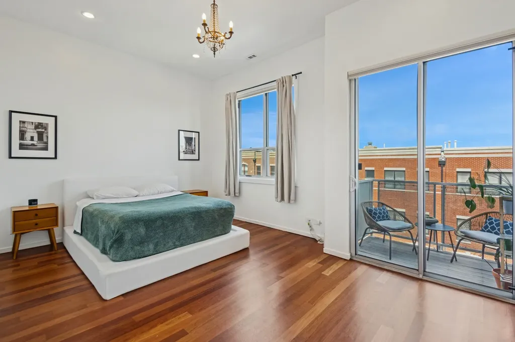 1719 North Western Avenue Chicago IL 60647