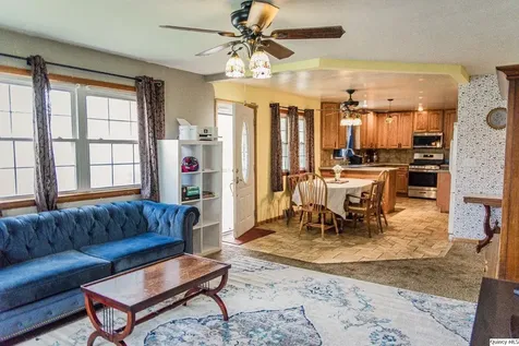 709 Hamilton Quincy IL 62305