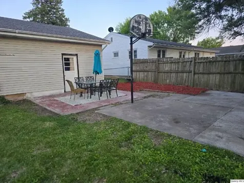 709 Hamilton Quincy IL 62305