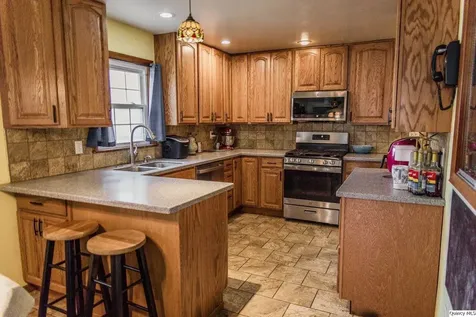 709 Hamilton Quincy IL 62305
