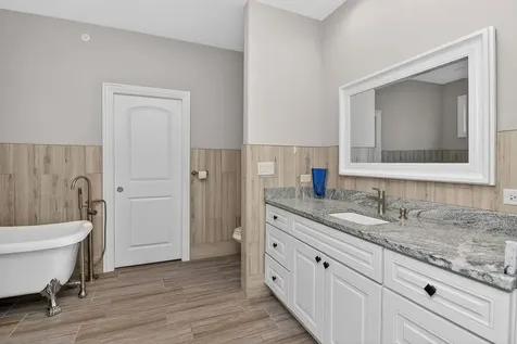 669 East Byron Avenue Addison IL 60101