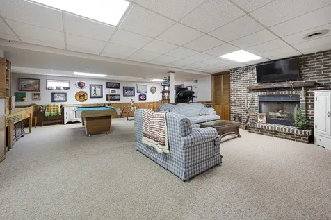 48W607 Whispering Oaks Drive Hampshire IL 60140