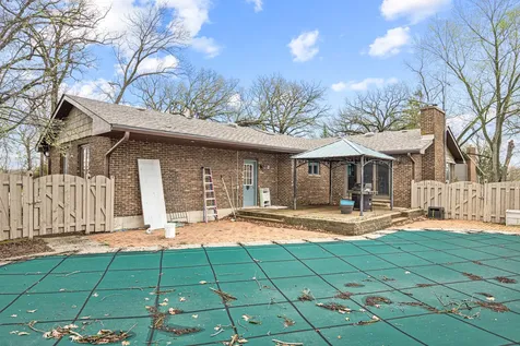 48W607 Whispering Oaks Drive Hampshire IL 60140