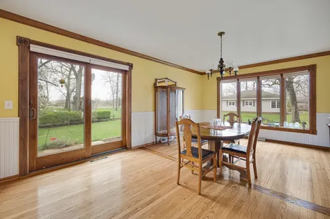 48W607 Whispering Oaks Drive Hampshire IL 60140