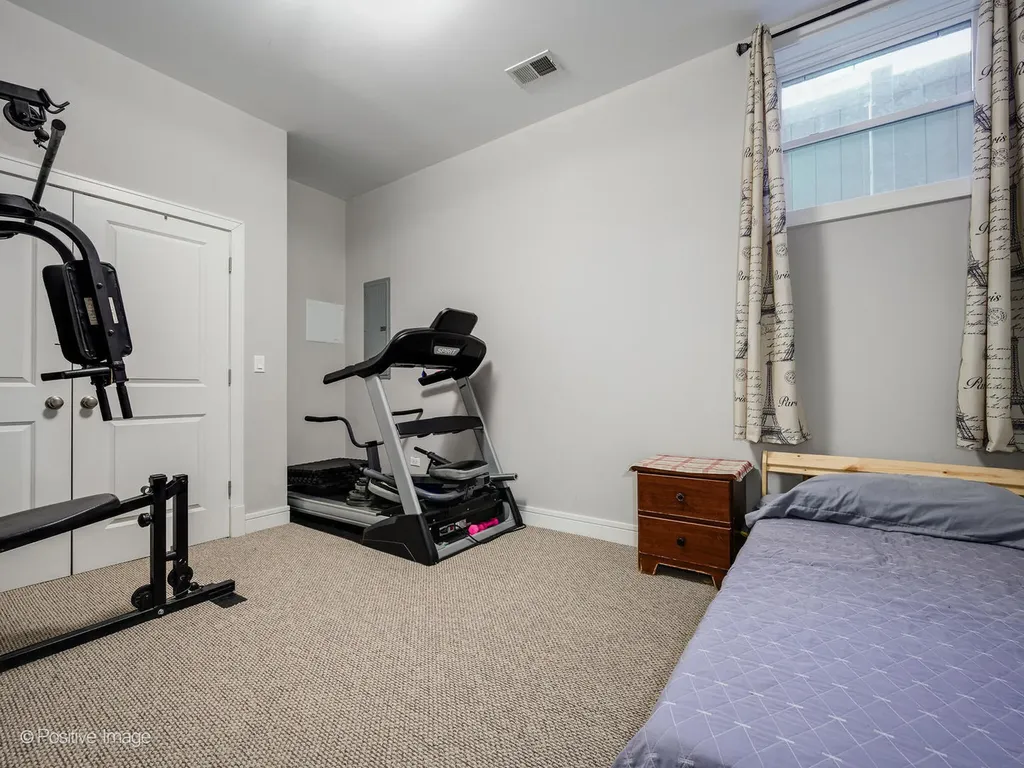 3740 North Pacific Avenue Chicago IL 60634