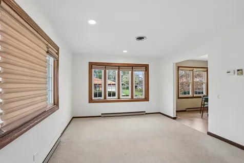 7029 173RD Place Tinley Park IL 60477