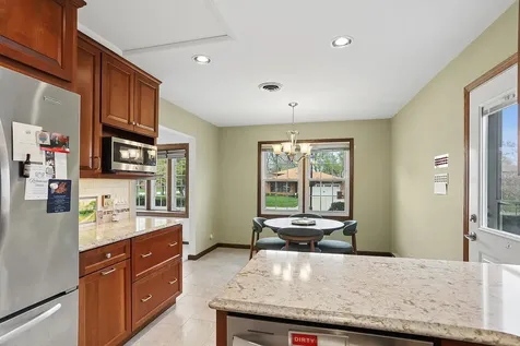 7029 173RD Place Tinley Park IL 60477