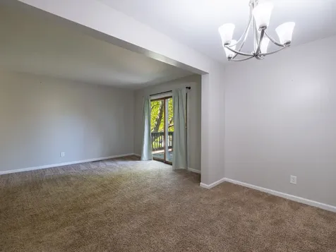 3209 West Westport Road Peoria IL 61615