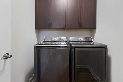 2757 Nicole Circle Aurora IL 60502