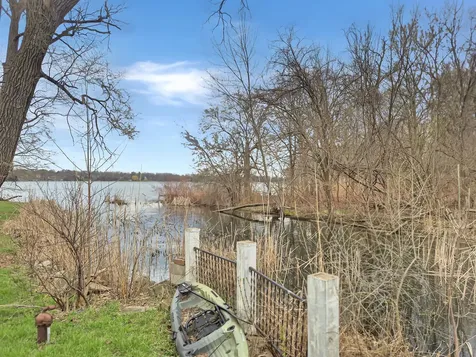 21643 West Cedar Avenue Lake Villa IL 60046