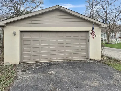 21643 West Cedar Avenue Lake Villa IL 60046