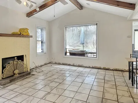 21643 West Cedar Avenue Lake Villa IL 60046