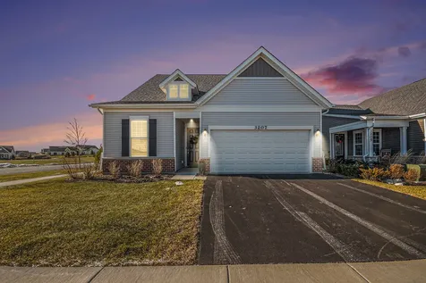 3207 Dove Mountain Drive Aurora IL 60503