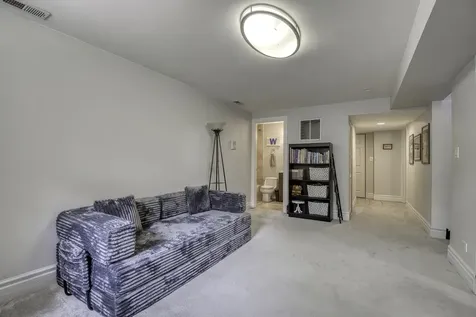 4840 North Ashland Avenue Chicago IL 60640