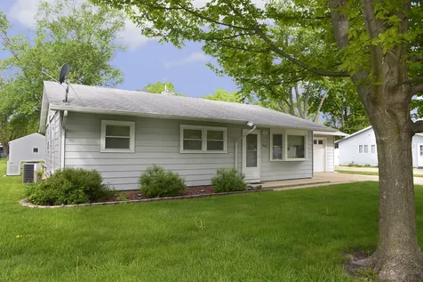 1417 Chippewa Drive Ottawa IL 61350