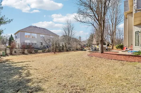 143 Pineridge Drive S Oswego IL 60543