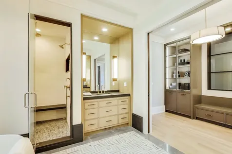 1917 North Orchard Street Chicago IL 60614