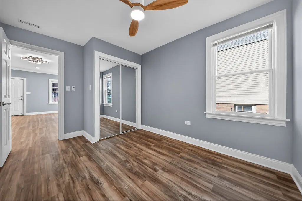 7535 South St. Lawrence Avenue Chicago IL 60619